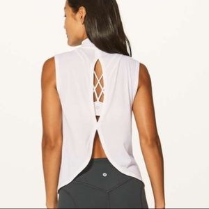 Lululemon Twist & Reach Mock Neck Tank